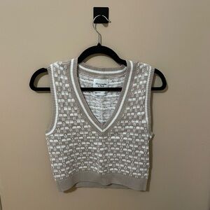Abercrombie Sweater Vest